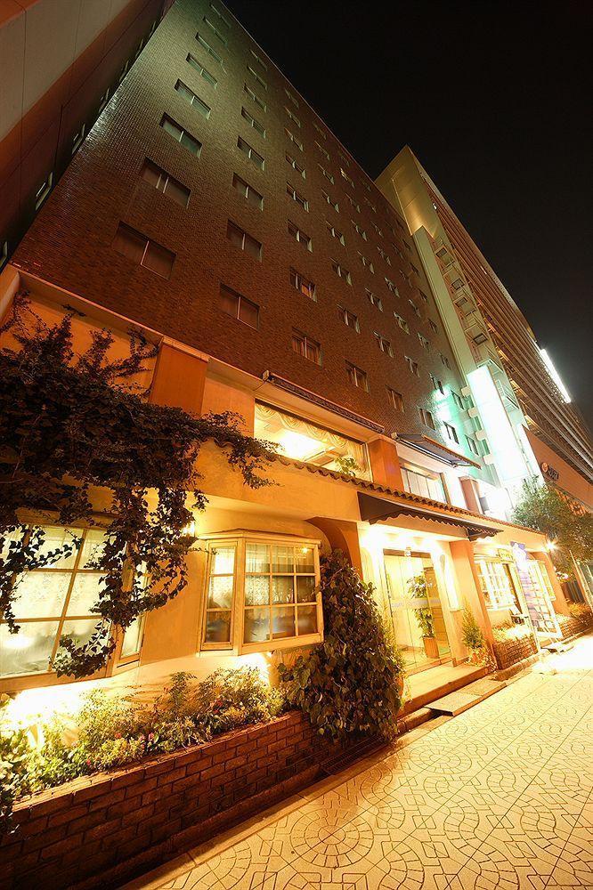 Humour New Oriental Hotel ekonomi 3*
